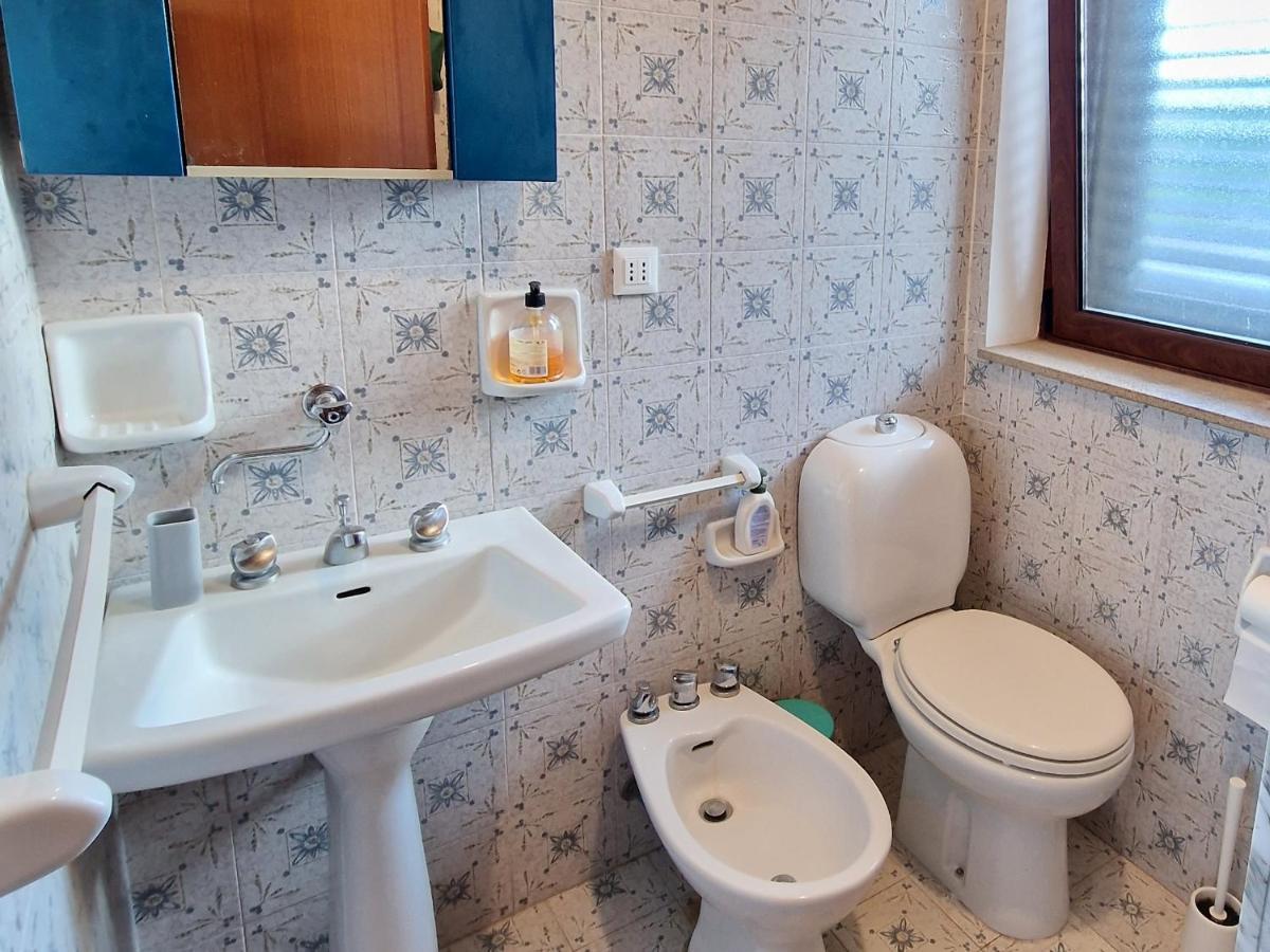 Вилла Casa Di Poseidone Бруколи Экстерьер фото
